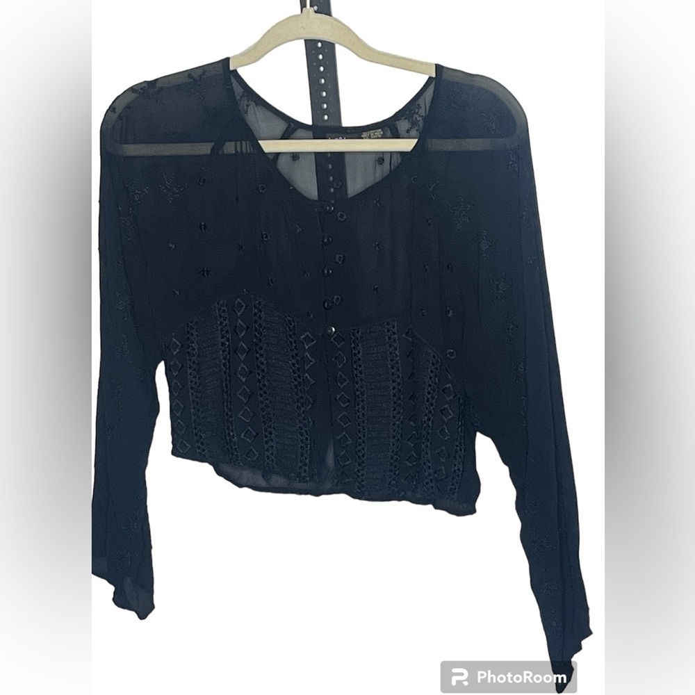 Juncture Black Cropped Top Sz Large